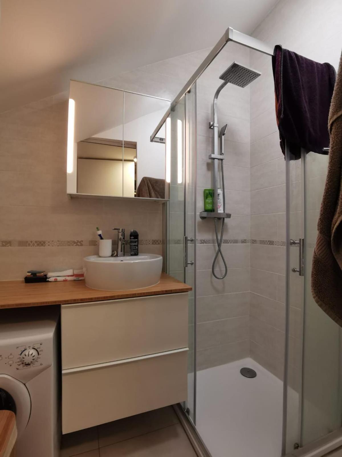 Apartamento Hebergeneve Les Terrasses Gex Exterior foto